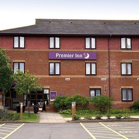 Premier Inn Хантингдон Экстерьер фото